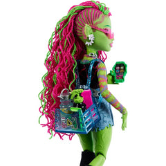 Monster High Venus Mcflytrap Core Doll with Plant Monster Pet Cat Chewlian