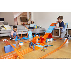 Hot Wheels Action Race Crate 3 Stunts in 1 Race Track