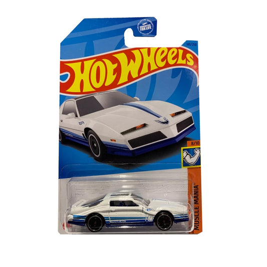 Hot Wheels Die-Cast Vehicle Muscle Mania Pontiac Firebird 1984