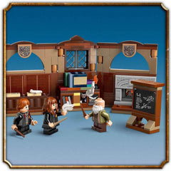 Lego Harry Potter 76442 Hogwarts Castle Charms Class & 2 Mini Figures Playset