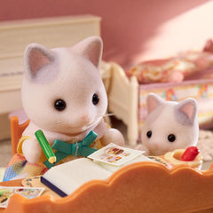 Sylvanian Families - Latte Cat Family of 4 Dolls