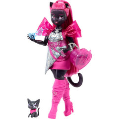 Monster High Catty Noir Core Doll With Pet Cat Amulette and Accessories