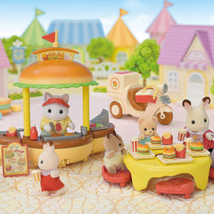 Sylvanian Families - Hamburger Stand and 1 Doll