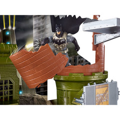 DC Justice League Ultimate Justice Battleground Playset and 6-inch Batman Figure