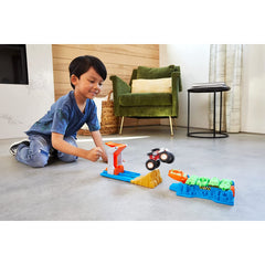 Hot Wheels Monster Trucks Launch and Bash Play Set - Maqio