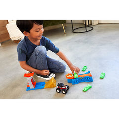 Hot Wheels Monster Trucks Launch and Bash Play Set - Maqio