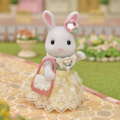 Sylvanian Families Fashion Play Set Jewels & Gems Collection with Figure