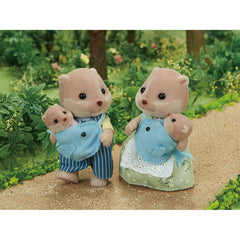 Sylvanian Families Splashy Otter Family of 4 Figures