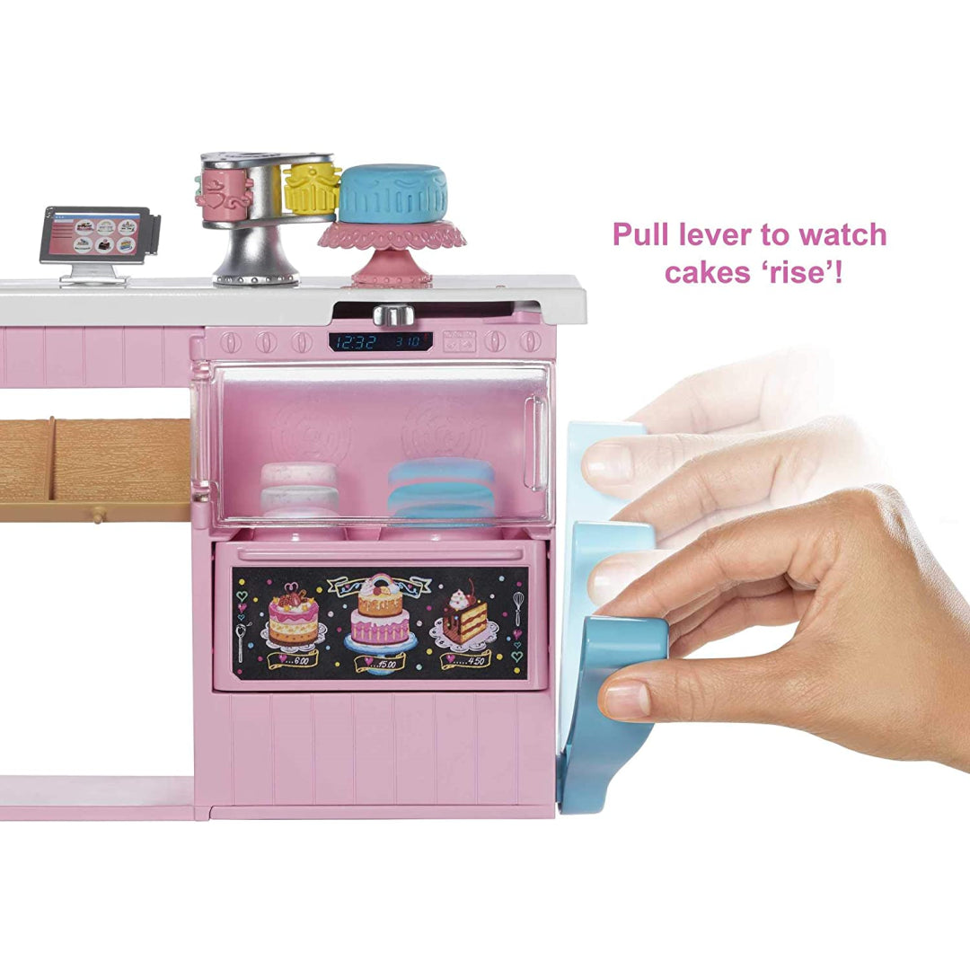 Barbie Cake Decorating Playset with Blonde Doll - Maqio